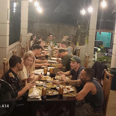 Plantation Surf Inn & Restaurant - Мидигама-Ист Экстерьер фото