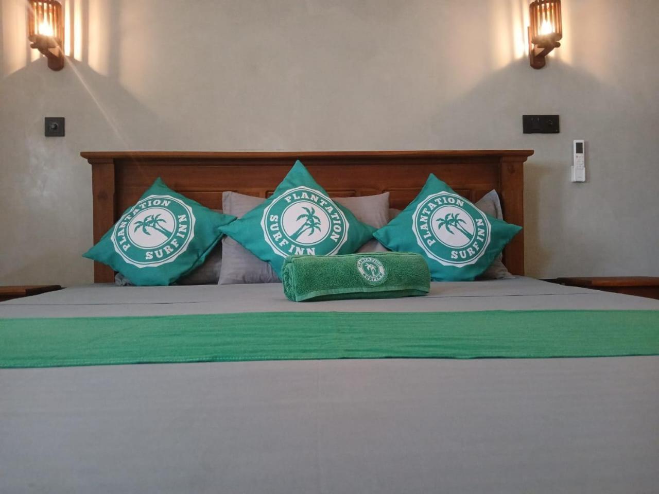 Plantation Surf Inn & Restaurant - Мидигама-Ист Номер фото